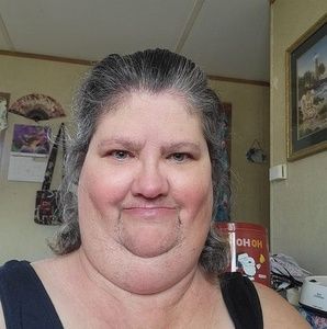 Meet your Posher, Dolores